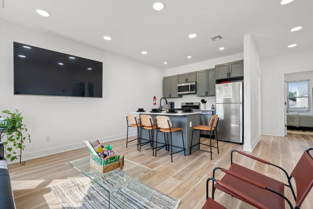 10Guests! Parking 2Nd Floor-Duplex Apartment Fair Lawn Exterior photo